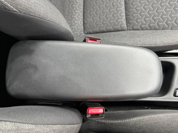 Toyota Yaris Cross Photo autoimg-ef221a4ceb95191f96ffeafbcb39b4dc376d755a.jpg