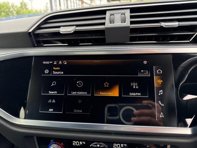 AUDI Q3 Photo 38