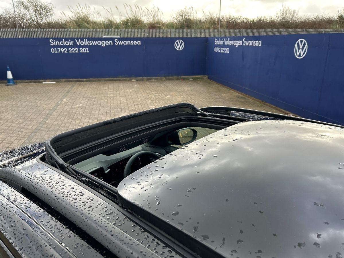 Volkswagen T-Roc Photo autoimg-ef25a1e94eb3edce8c9d641bf773ed5d391995fc.jpg