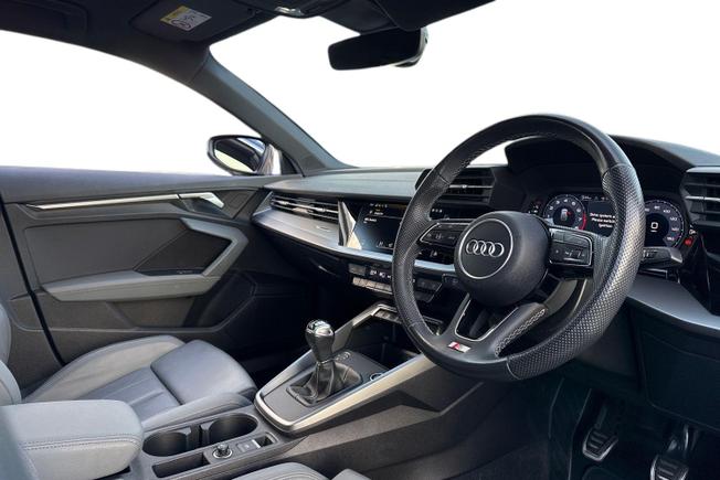 AUDI A3 Photo 6