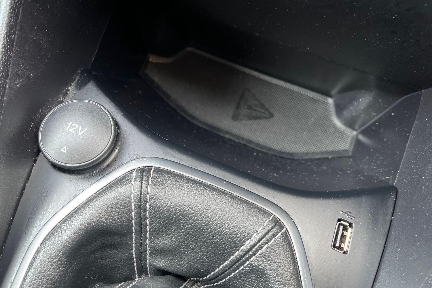 Ford FIESTA Photo 39