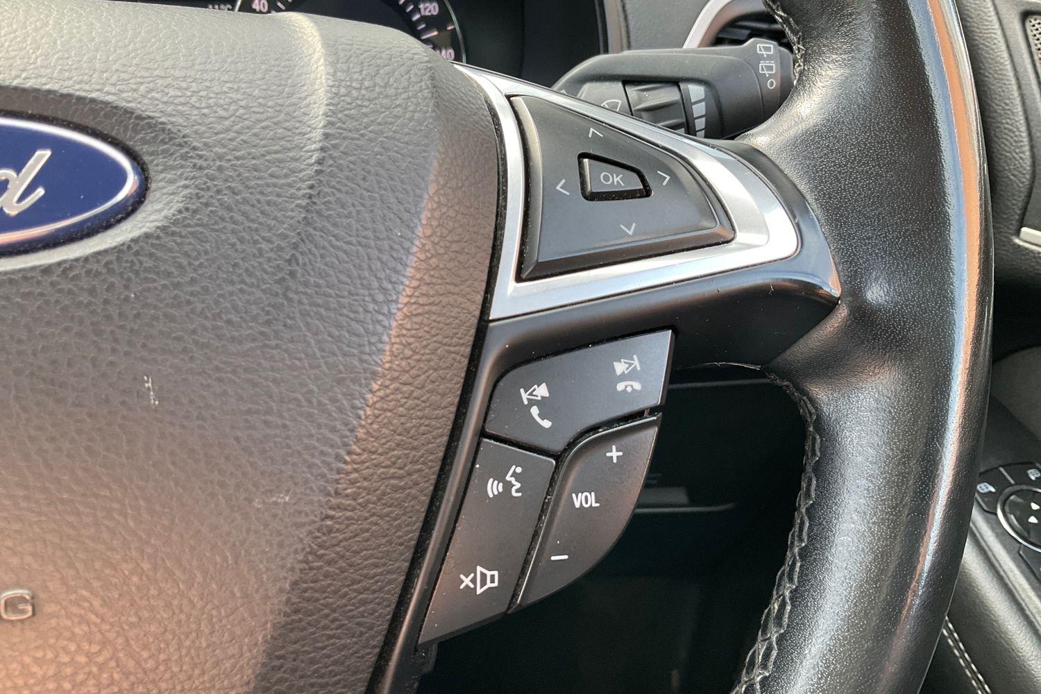 Ford GALAXY Photo 30