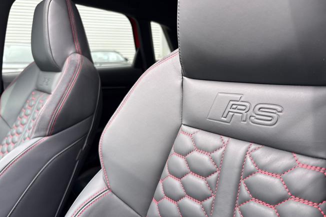 Audi RS3 Photo 39