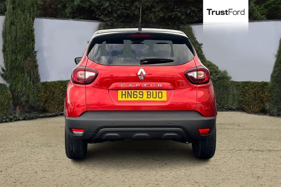 Renault CAPTUR Photo autoimg-ef3bcbe10f53120bb2ce81b95ffba57b2cf4d556.jpg