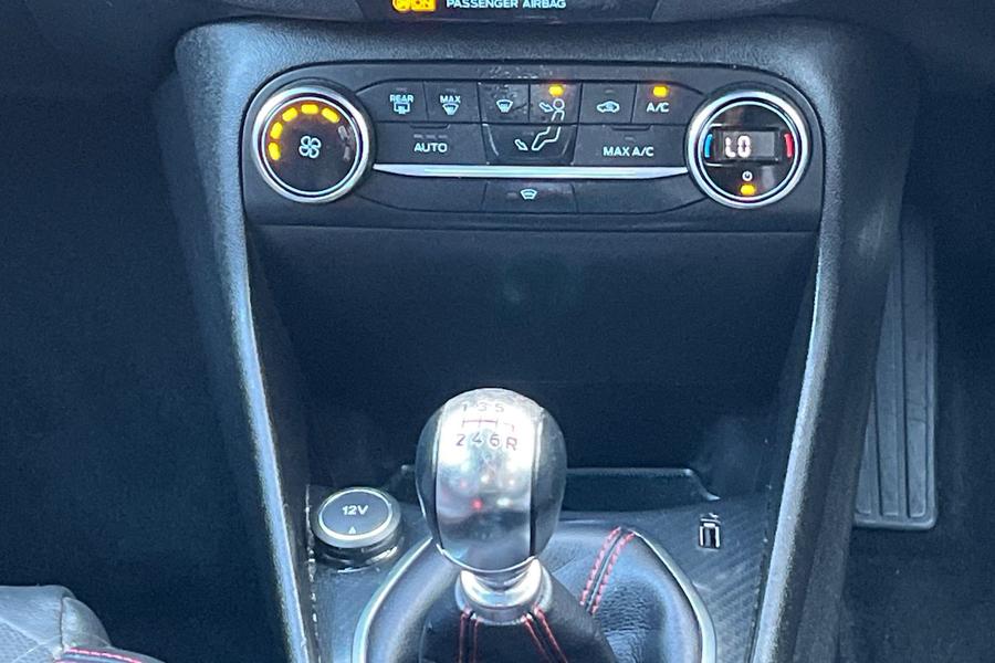 Ford FIESTA Photo autoimg-ef3e47a4f727e208826a0d7cba4c6bf5481bc144.jpg