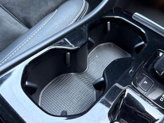 VOLVO Xc40 Photo 56