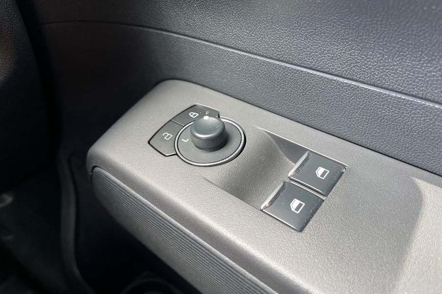 Ford E-Transit Courier Photo autoimg-ef4cb710ced267276bc6f803b8246a1fb58b6280.jpg