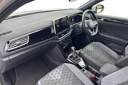 VOLKSWAGEN T-Roc Photo 2
