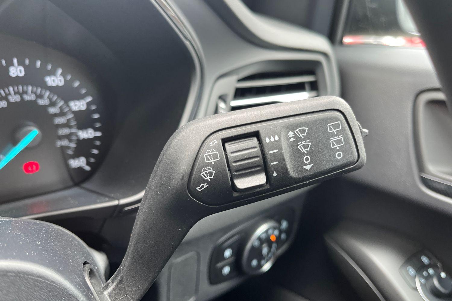 Ford FOCUS Photo 14