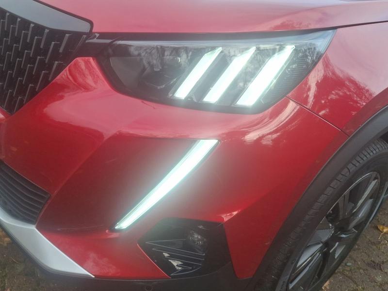 Used Peugeot 2008 NU70AUT 42