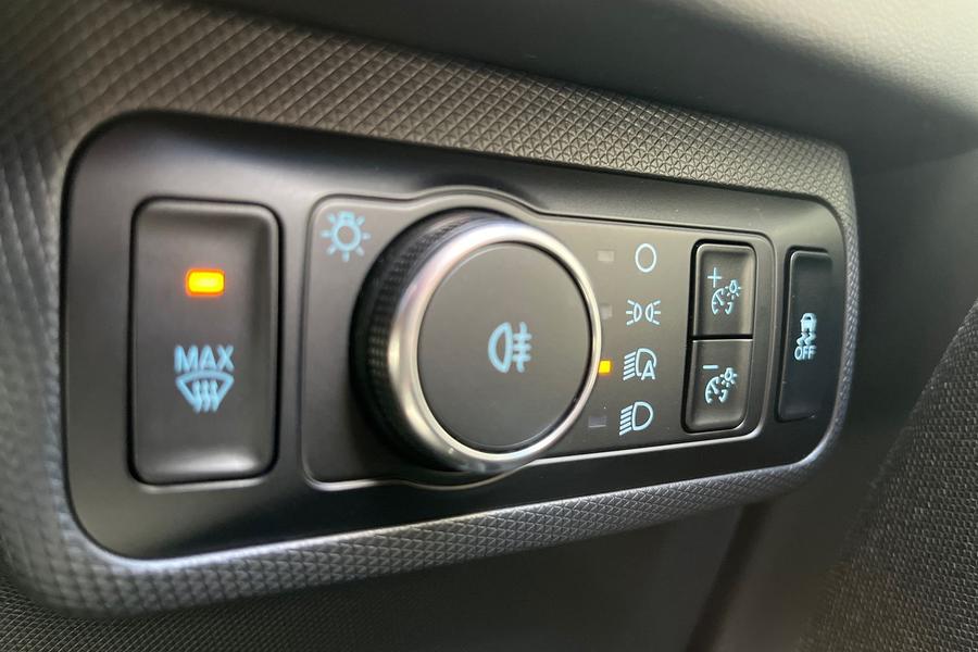 Ford Mustang Mach-E Photo autoimg-ef57240e92800c6989bd2e8ae30abdb78ac5bc6b.jpg