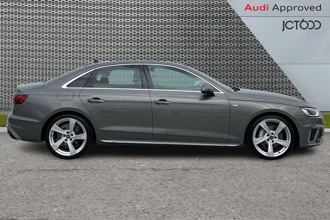 Audi A4 Photo 4