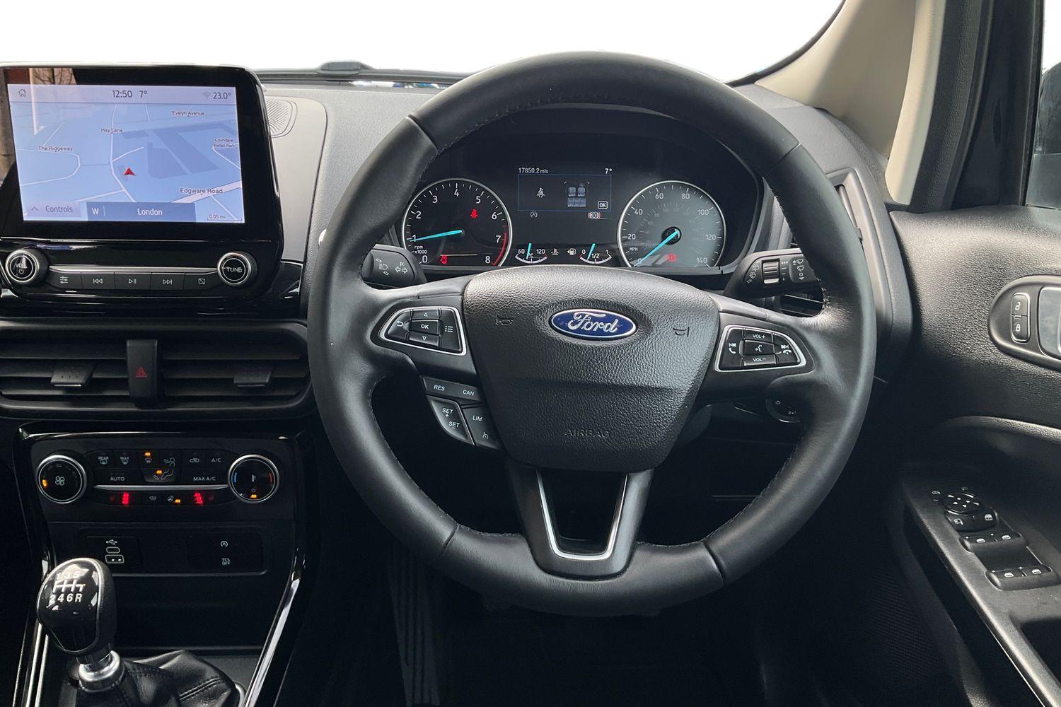 Ford EcoSport Photo 10