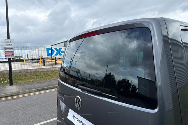 VOLKSWAGEN Transporter Photo 28
