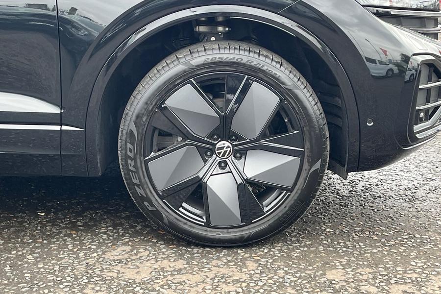 Volkswagen TOUAREG Photo autoimg-ef6681dbcc946c8831861681e2a3bb14371c0c46.jpg