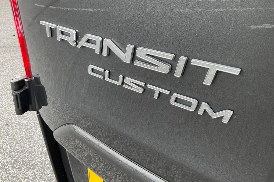 Ford Transit Custom Photo autoimg-ef6a9c65dd935b48f0eca61348dea2f0c434d018.jpg