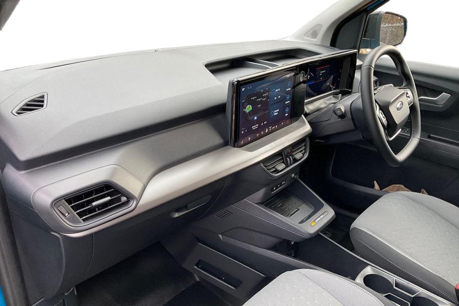 Used Ford E-Transit Courier 3