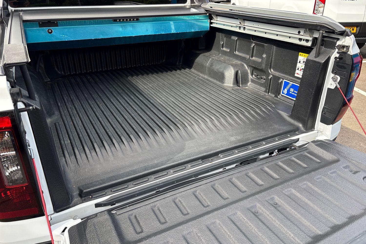 Ford RANGER Photo 3