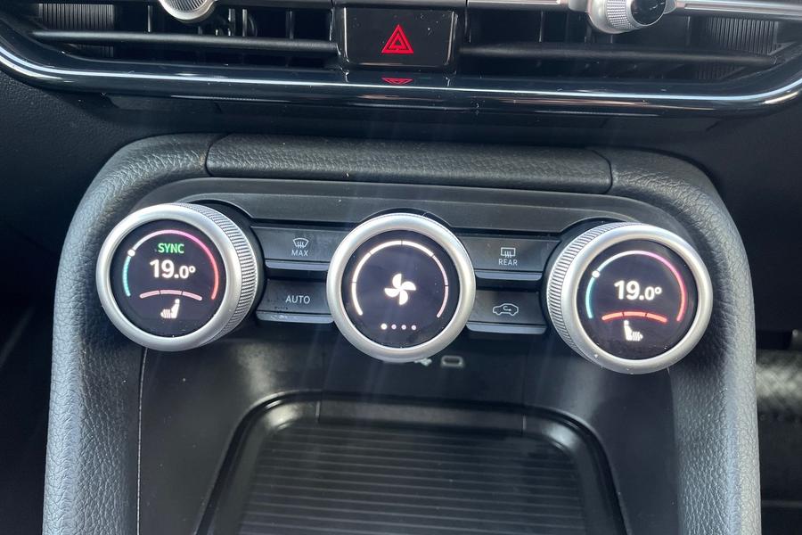 Skoda KODIAQ Photo autoimg-ef7749ed60c07d9cbf18acd0794ad12ae5096fad.jpg