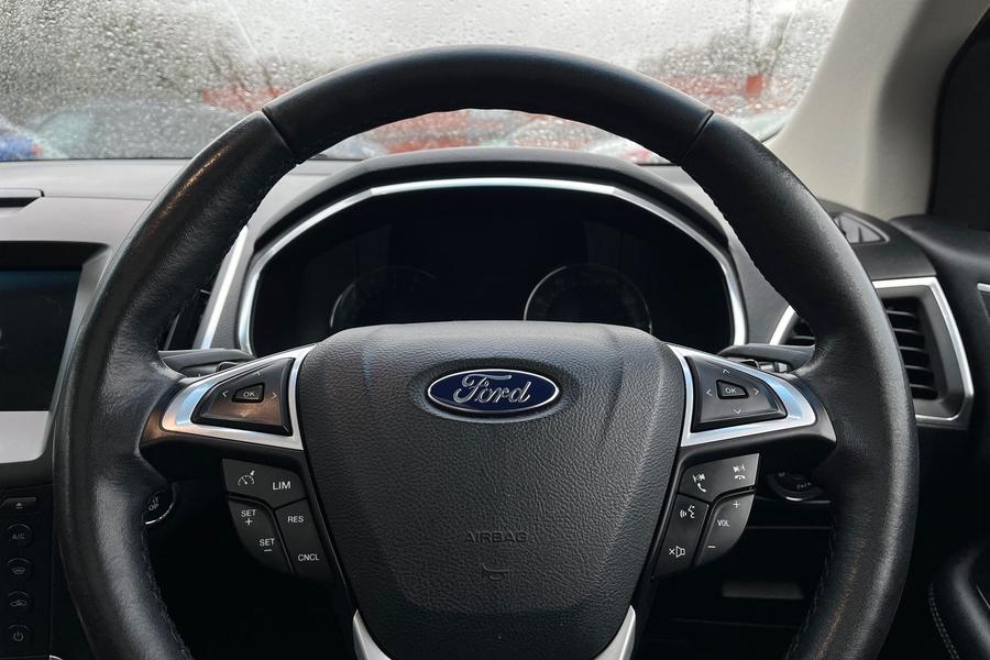 Ford Edge Photo autoimg-ef7a54911ff46953f88778e29781c3e5454b44db.jpg