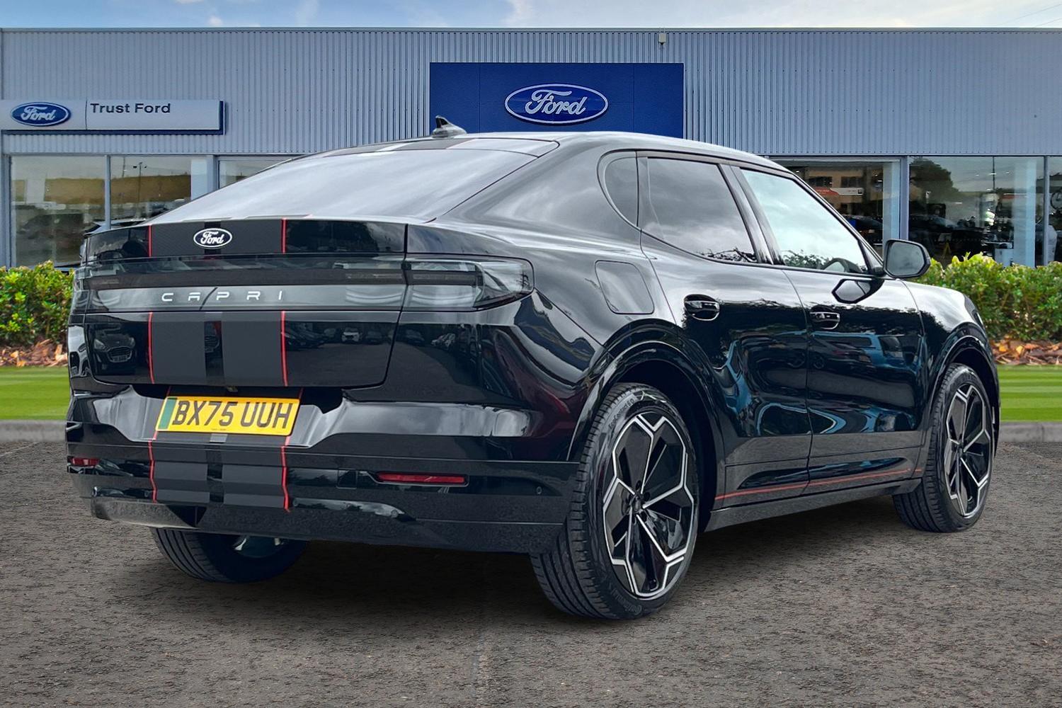Ford Capri Photo 3