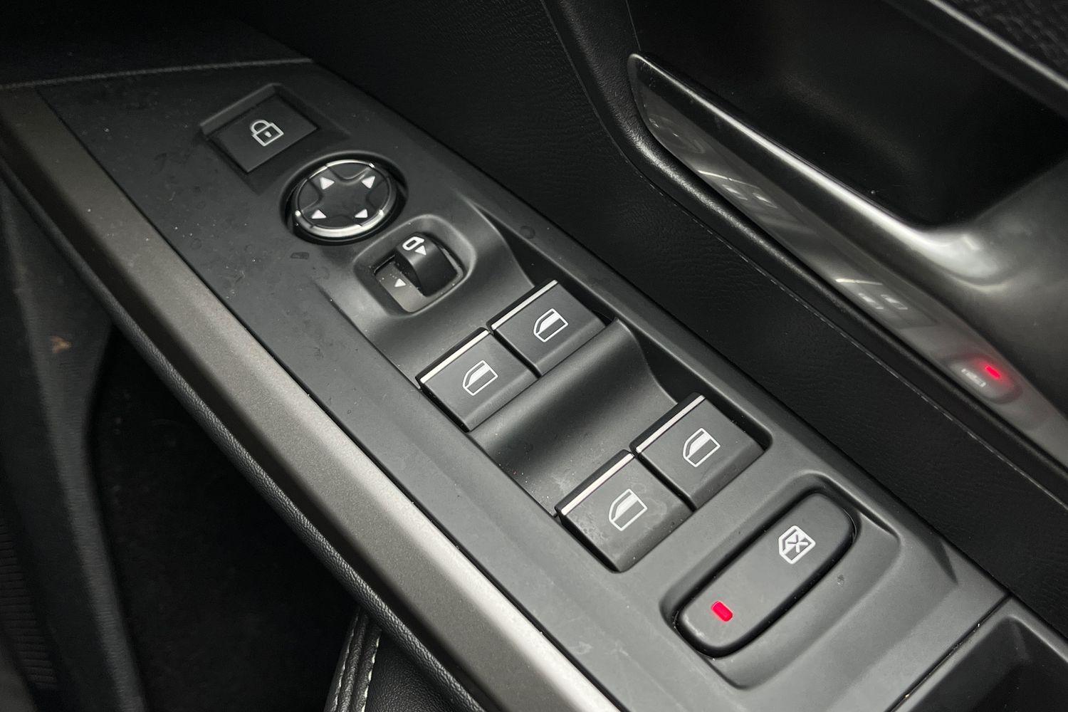 Peugeot 3008 Photo 15