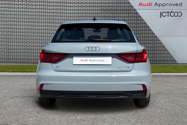 AUDI A1 Photo 7