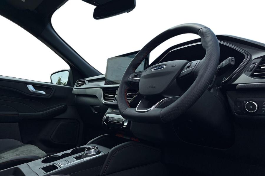 Ford Kuga Photo autoimg-ef817f941dffa7d7ee6298f856d3d2a99e6944d0.jpg