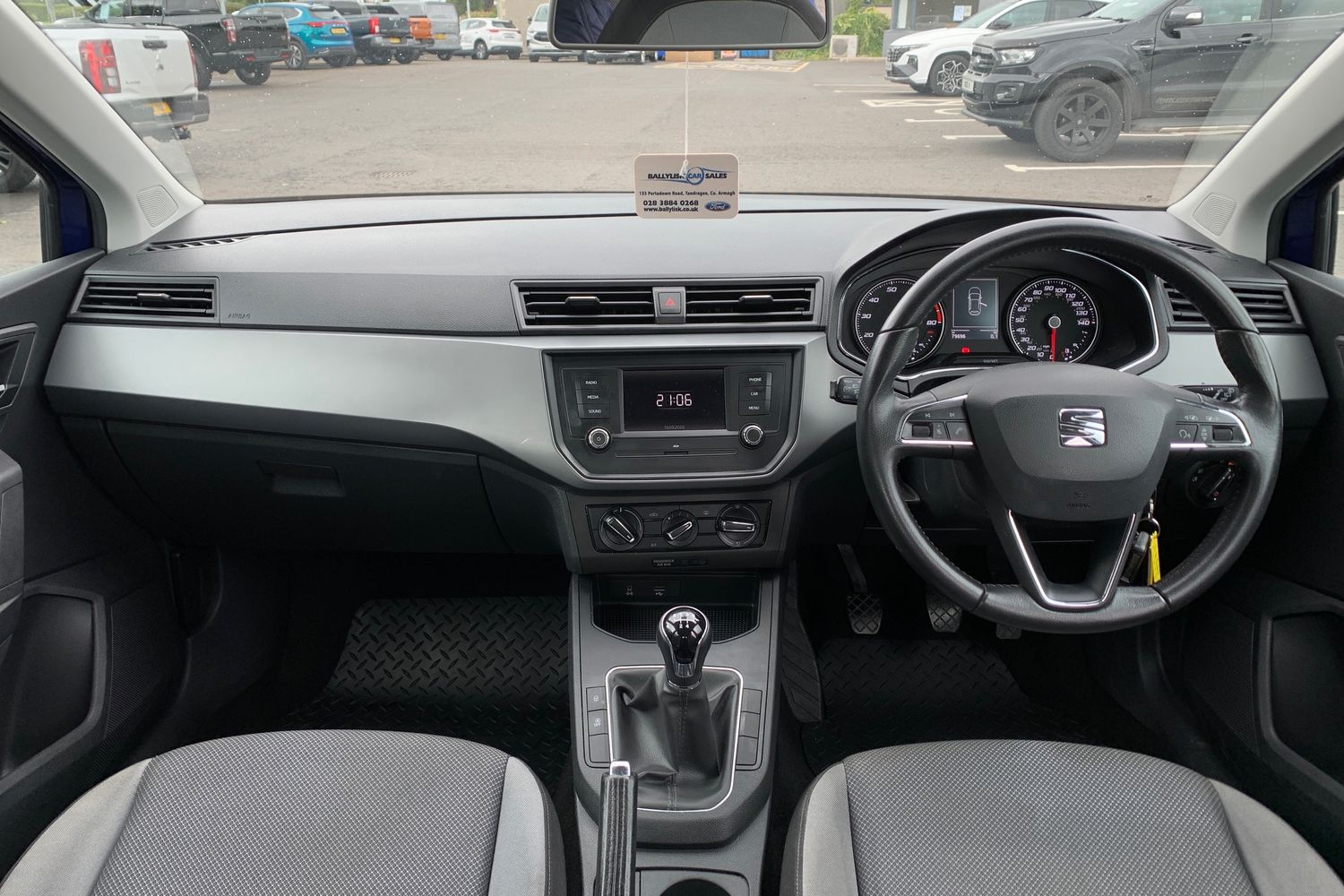 2017 SEAT Ibiza 1.0 TSI SE 95PS in Blue with 79K - vehicle photo 11 for sale on PureCar