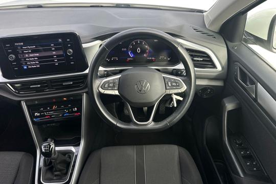 Volkswagen T-roc Photo autoimg-ef8c695844b56093437e9d628f37eb3dda196a54.jpg