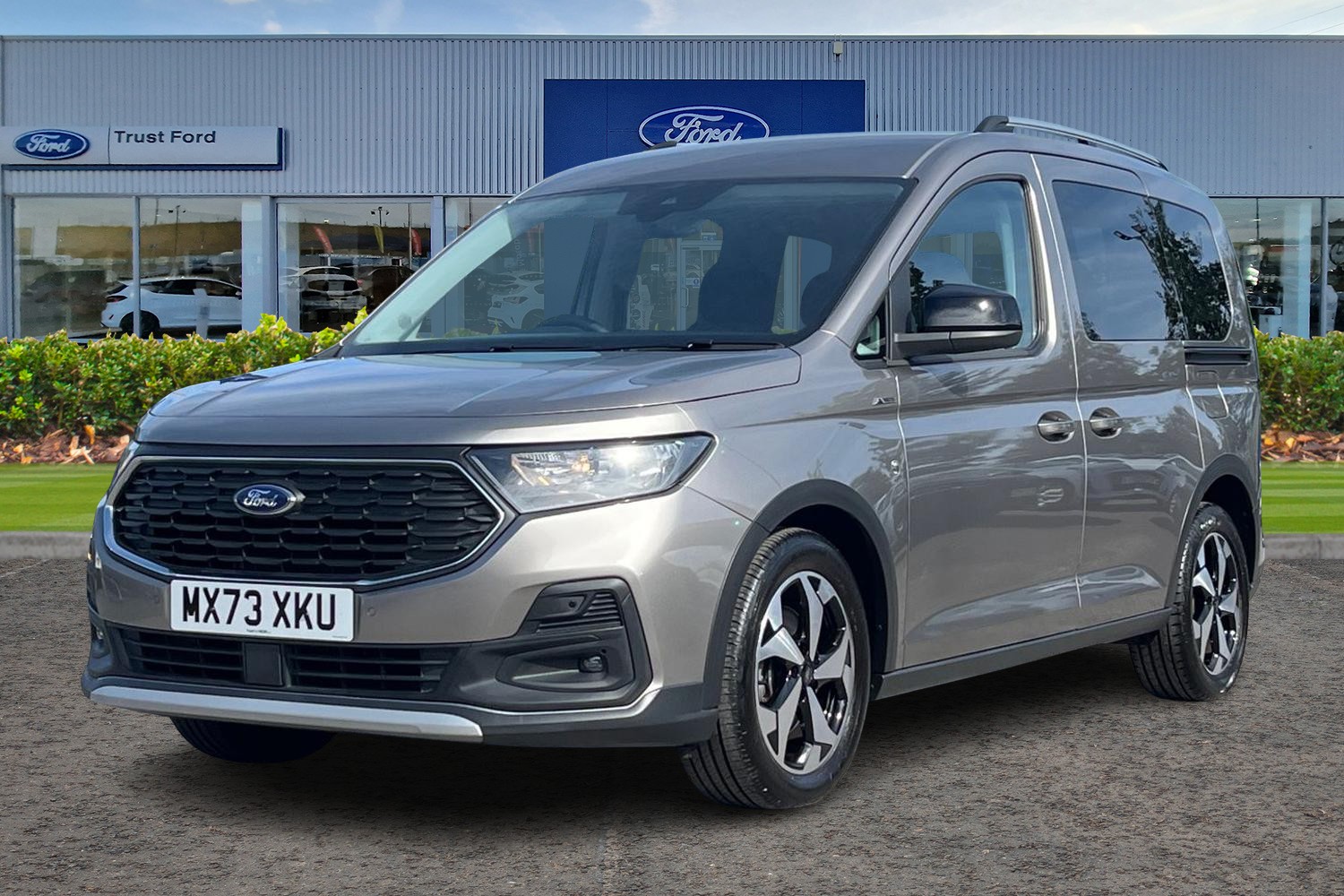 Ford TOURNEO CONNECT Photo 4