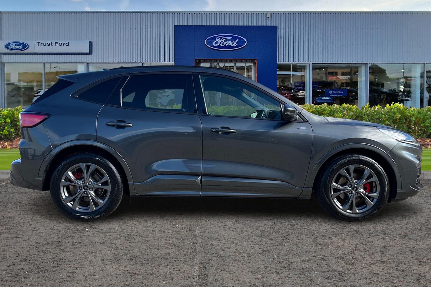 Ford Kuga Photo 2