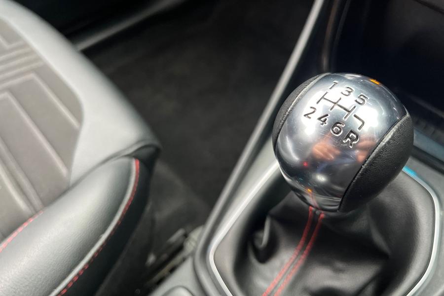 Ford PUMA Photo autoimg-ef8f4b60d935cbe478f5e6b2b311b44f37b82028.jpg