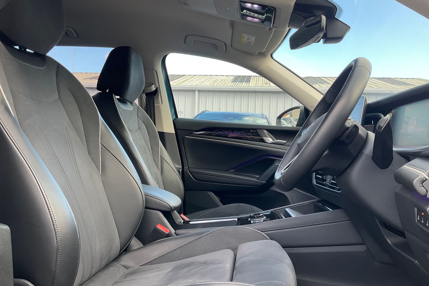 Volkswagen TAYRON Photo 16