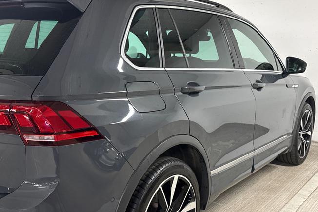 VOLKSWAGEN Tiguan Photo 37
