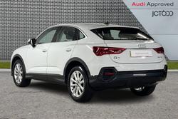 AUDI Q3 Photo 3