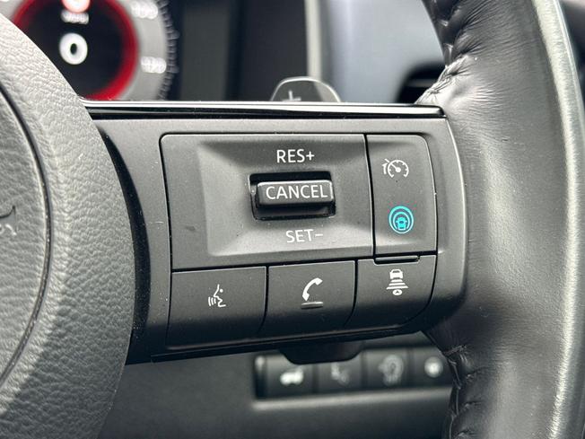 NISSAN Qashqai Photo 17