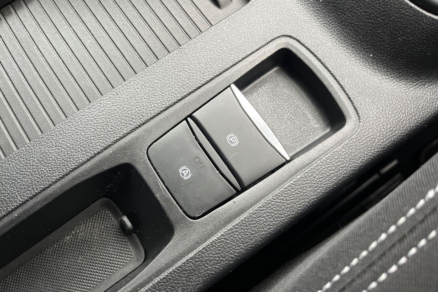 Ford FOCUS Photo 27