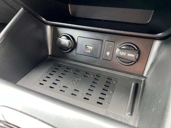 Hyundai KONA Photo autoimg-efa1843ed80a25eb85a0be1df424e6105edf0235.jpg