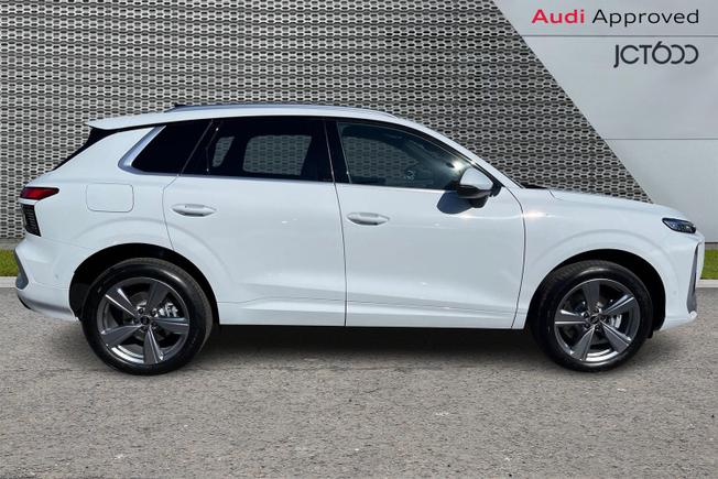 AUDI Q3 Photo 4