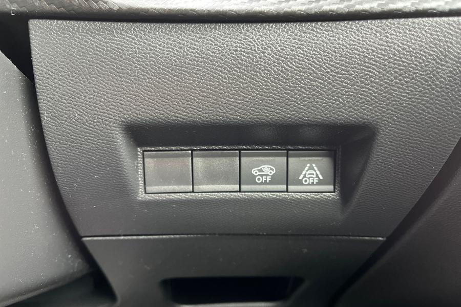 Peugeot 208 Photo autoimg-efa84dfc833a6a19872b5bffd9240fd2fe3dcf1c.jpg