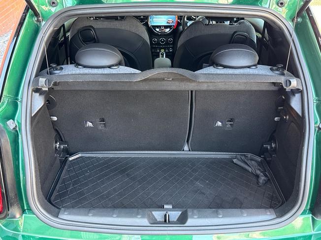 MINI Electric Hatch Photo 12