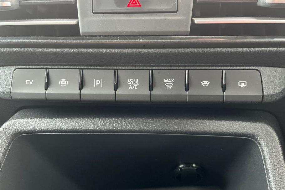 Used Ford TRANSIT CONNECT 24