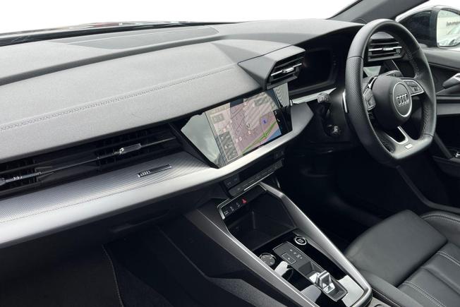 AUDI A3 Photo 2