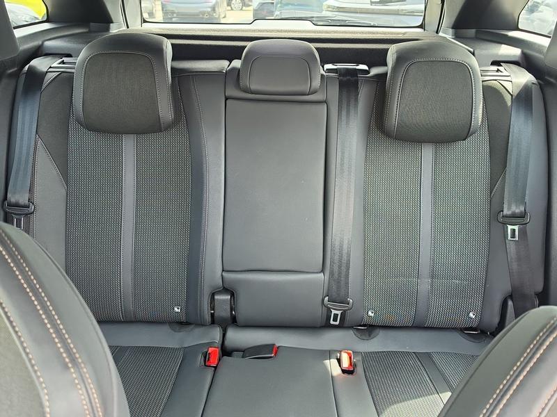Used Peugeot 3008 RK23ZYV 29