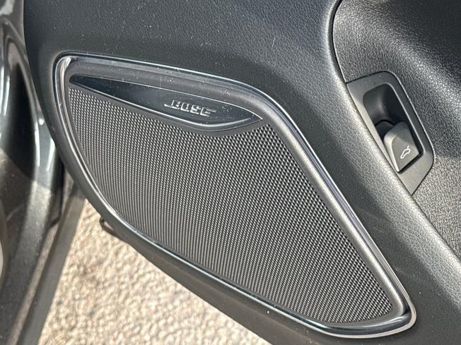 AUDI Q3 Photo 25