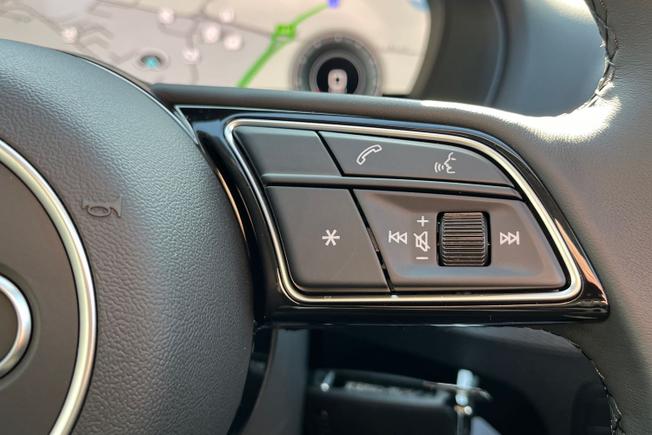 AUDI Q2 Photo 17