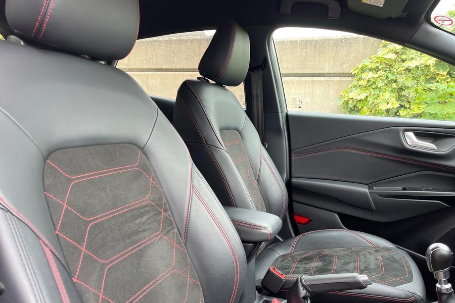 Ford PUMA Photo autoimg-efbe74d5af5ea64ca862d70944fcf6bea2f0ccba.jpg