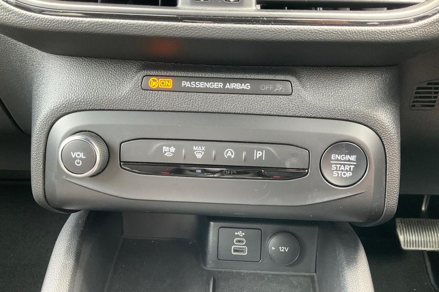 Ford Focus Photo autoimg-efbfdfd7c29c71ad0e7cc5666edb1202c0867ddb.jpg