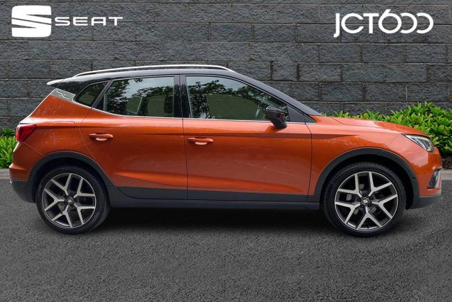 SEAT Arona Photo 4